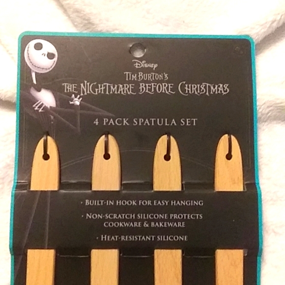 🌞Nightmare Before Christmas 4pk Spatula Set - Picture 3 of 5